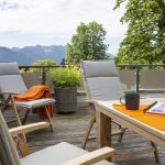 Dachterrasse Ferienwohung DAS SCHELLENWIE mit Blick auf Gebirgspanorama