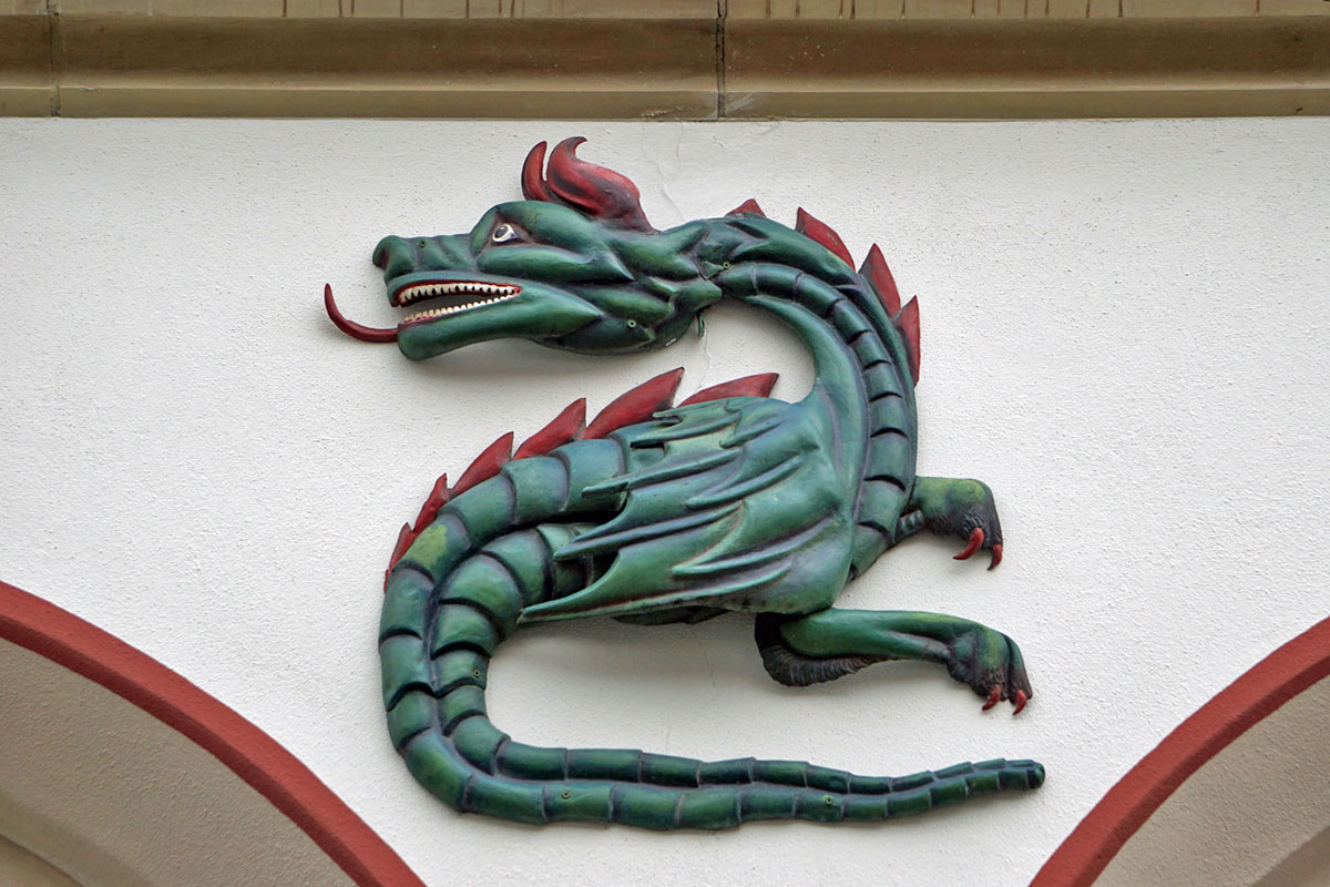 Wappen Murnau am Staffelsee mit grünem Lindwurm